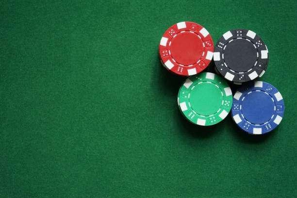 French Roulette wheel and betting layout on air168 login live table